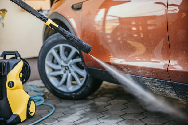 Best Commercial Building Pressure Washing  in Delmont, PA